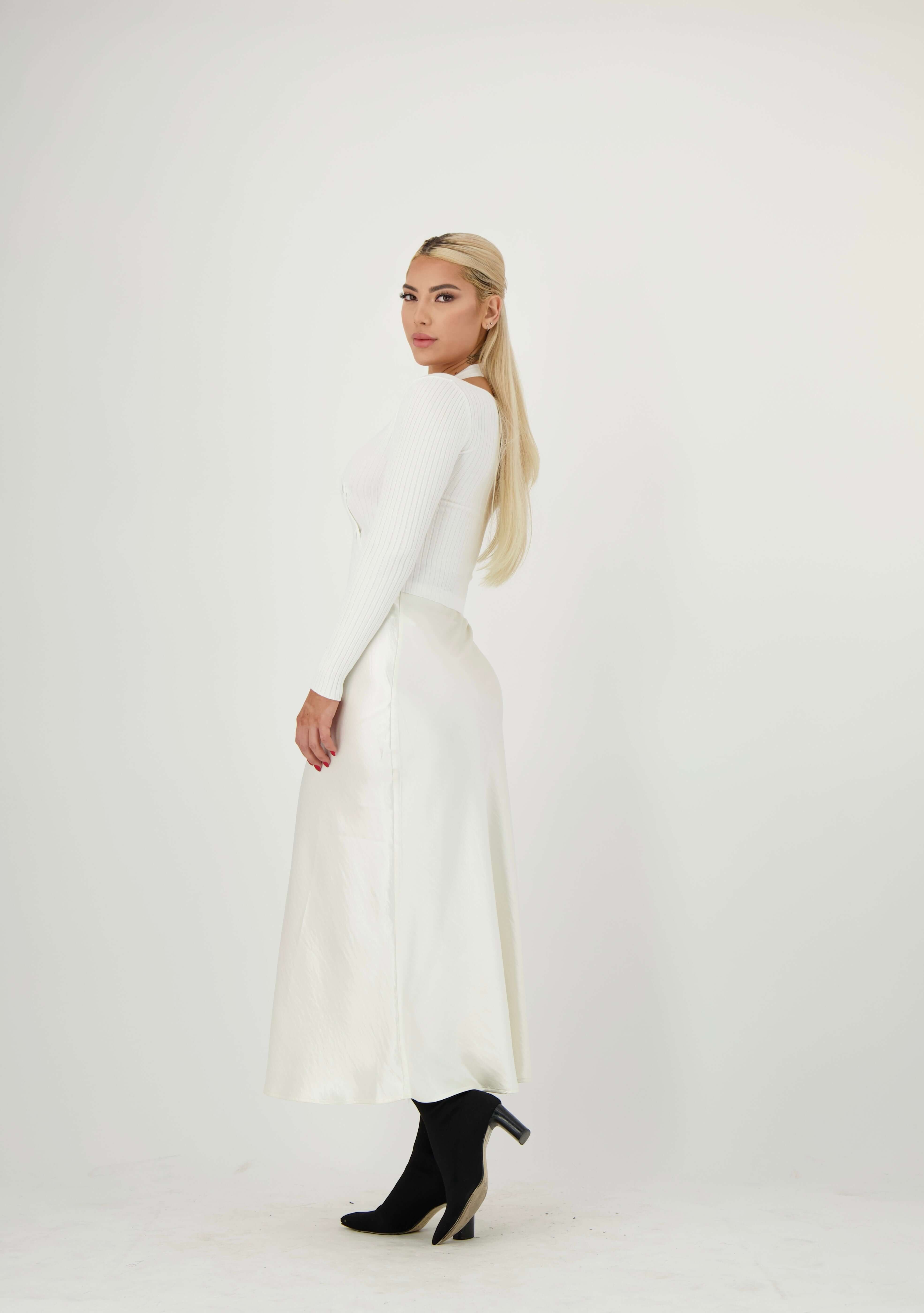 "Mia Silk Skirt – elegant and timeless fashion"
"Chic and versatile Mia Silk Skirt for any occasion"
"Soft and luxurious Mia Silk Skirt for women"
"Effortless style with the Mia Silk Skirt"
"Mia Silk Skirt – perfect for day-to-night looks"
"Sophisticated high-waisted Mia Silk Skirt"
"Mia Silk Skirt – a must-have wardrobe essential"
"Flattering and flowy Mia Silk Skirt design"
"Classic Mia Silk Skirt for a refined look"
"Mia Silk Skirt – stylish, sleek, and elegant"